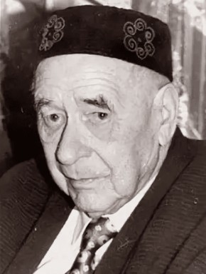 Амирхан Еники